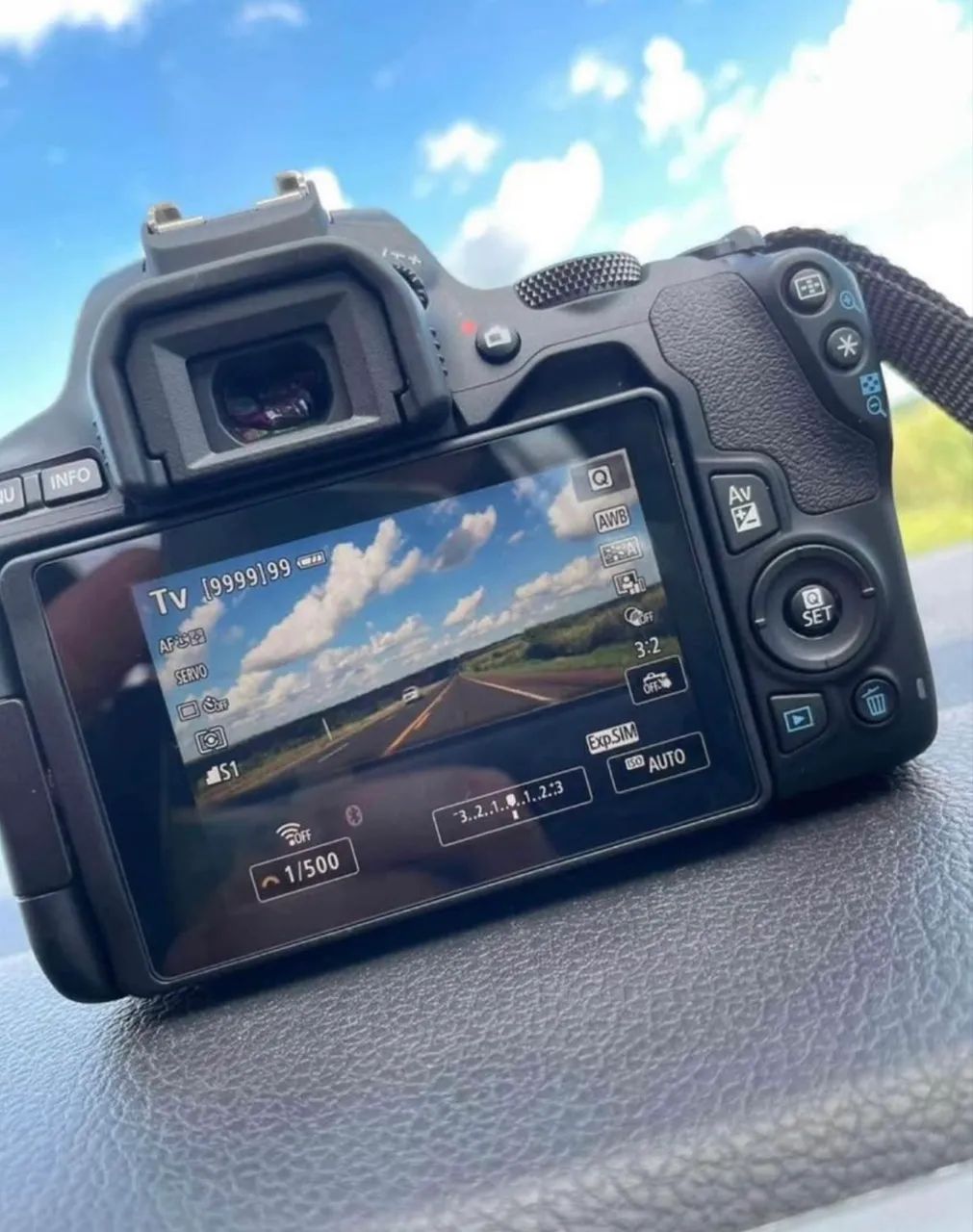 CÂNON SL3 4K IMPECÁVEL COMPLETA - Foto 3