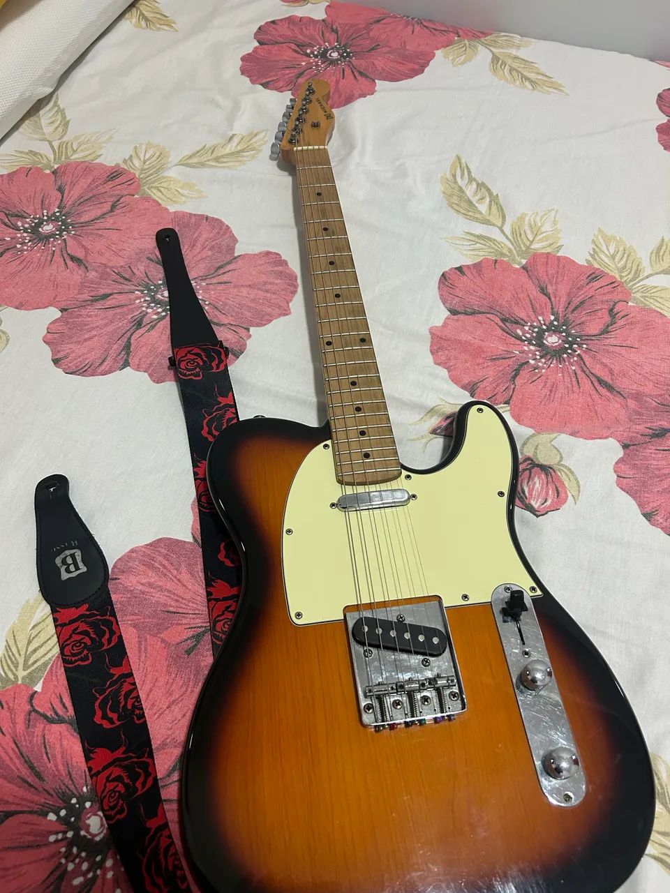 Guitarra telecaster - Foto 4