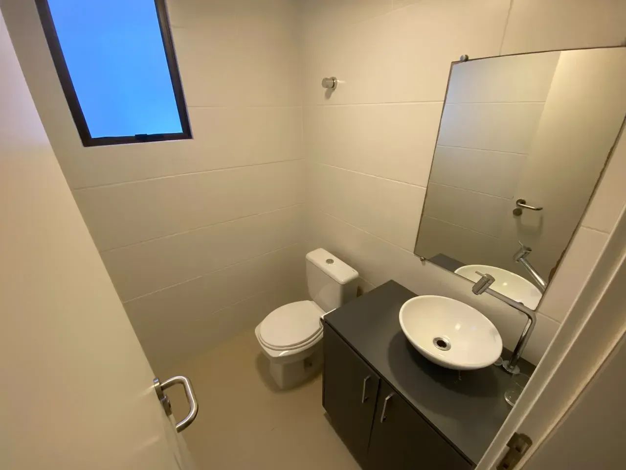 Aluguel de sala comercial com 1 vaga de garagem bem localizada no Estreito, Florianópolis - Foto 4
