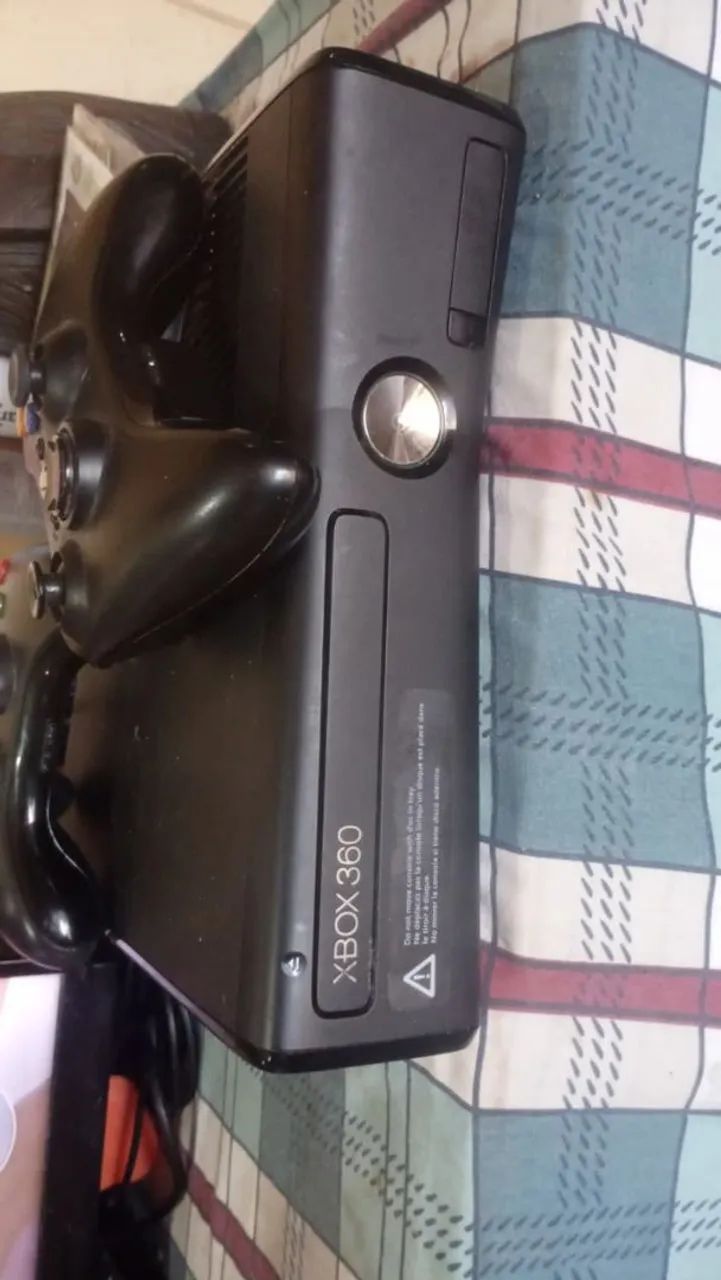 Vendo Xbox 360 - Foto 2