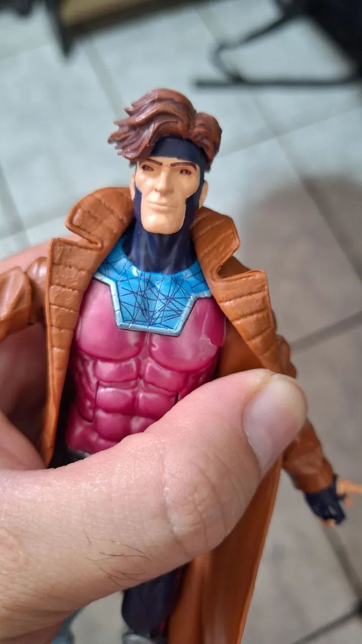 Marvel Legends X-Men Gambit Retrô vintage (usado completo) - Foto 5