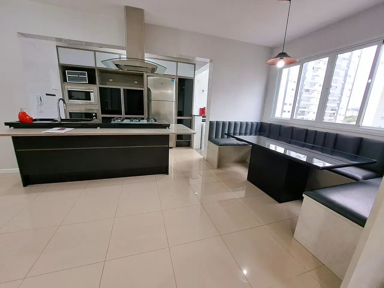 Cobertura para venda com 3 Quartos sendo 1 suíte  São José SC