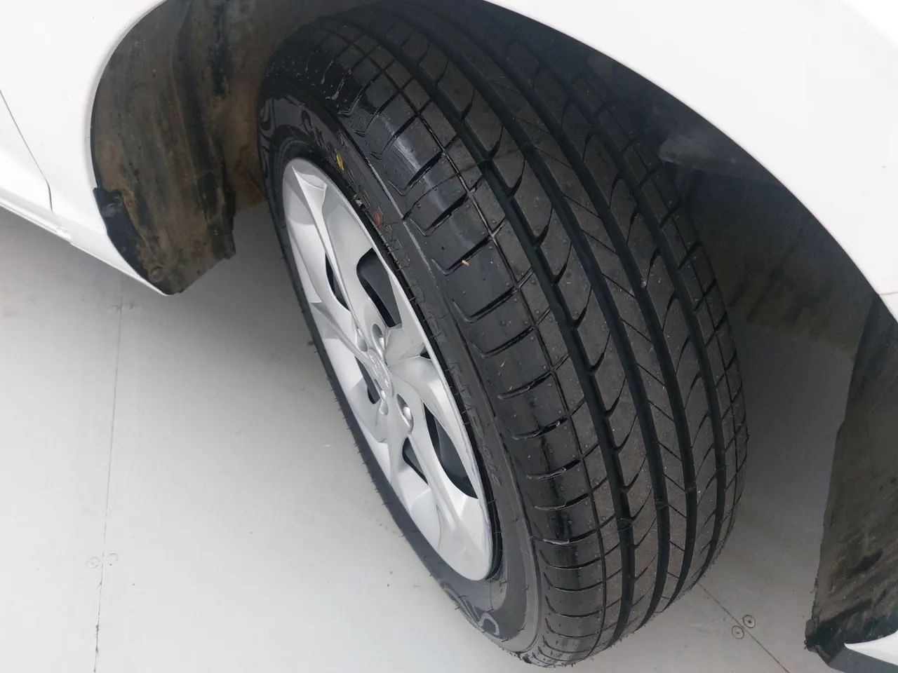 Hyundai HB20 Comfort 1.0 Flex 12V Mec., foto 13 de 18