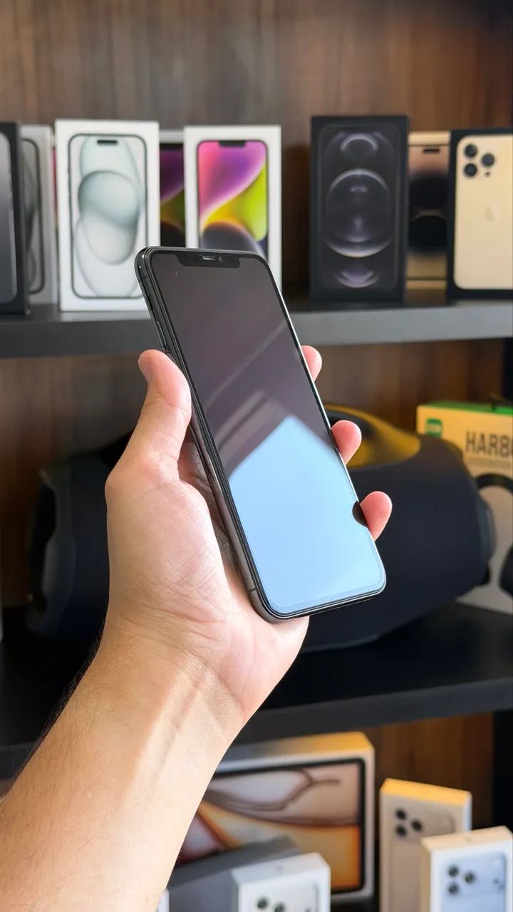 iPhone 11 Pro Max 64 gb Verde Loja física  - Foto 4