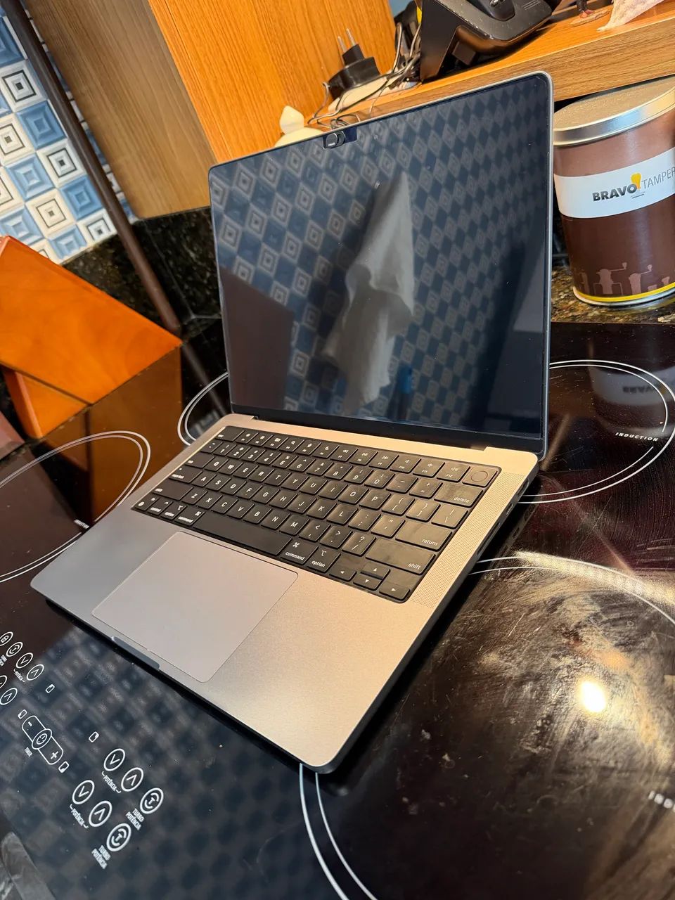 MacBook Pro 14? M1 Pro 16 GB 512 GB - Estado impecável - Foto 3