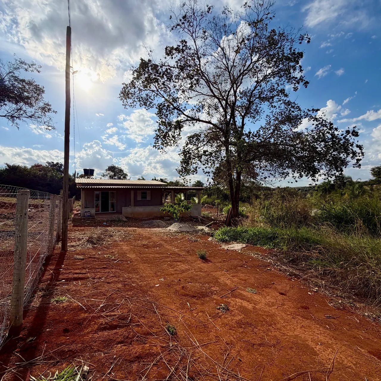 Chácara 2.100m2 com Casa. Em Bonfinópolis-GO - Foto 2