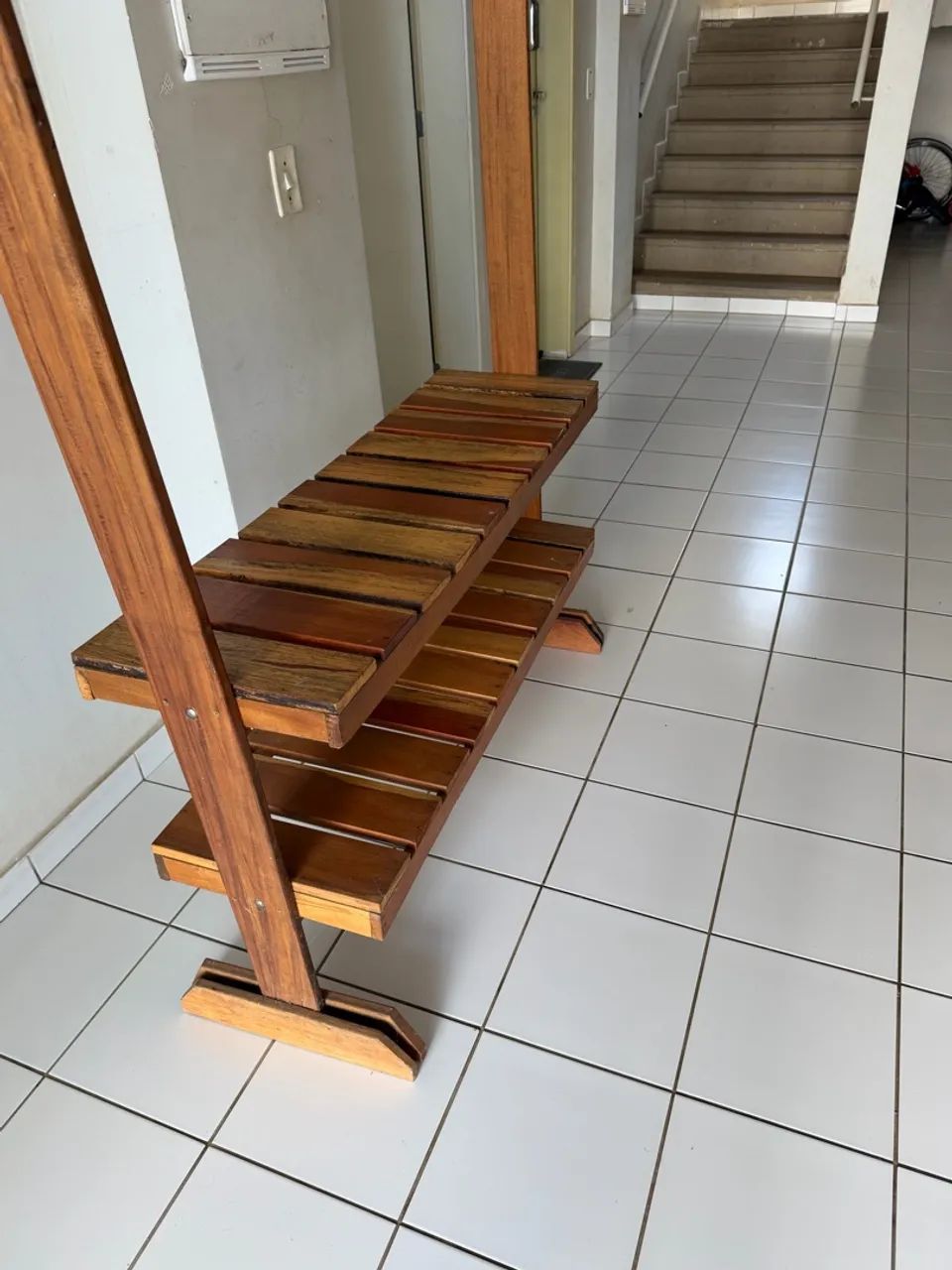 Vendo Arara de madeira  - Foto 2