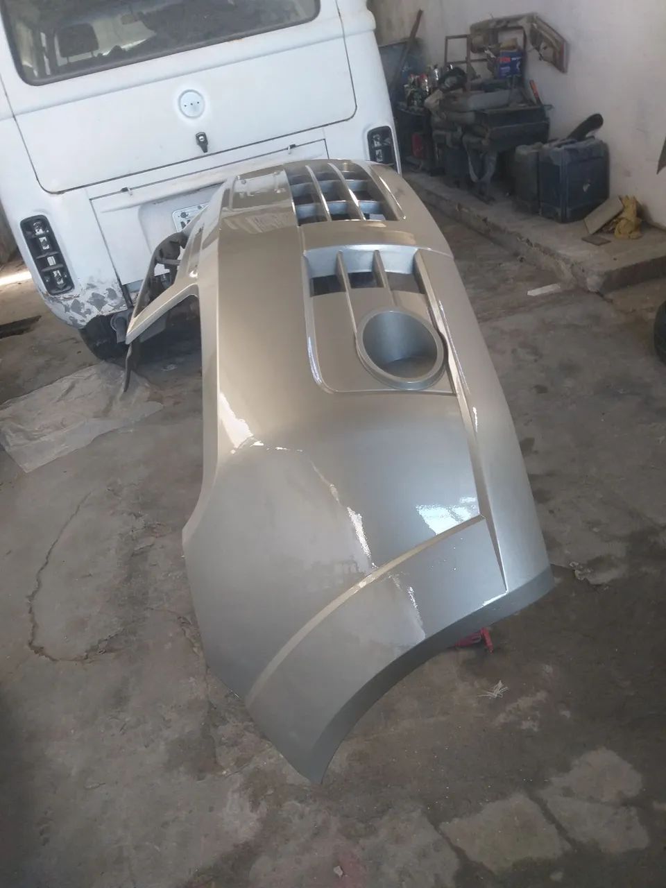 Oficina Restauração Parachoque Pintura Automotiva  - Foto 2