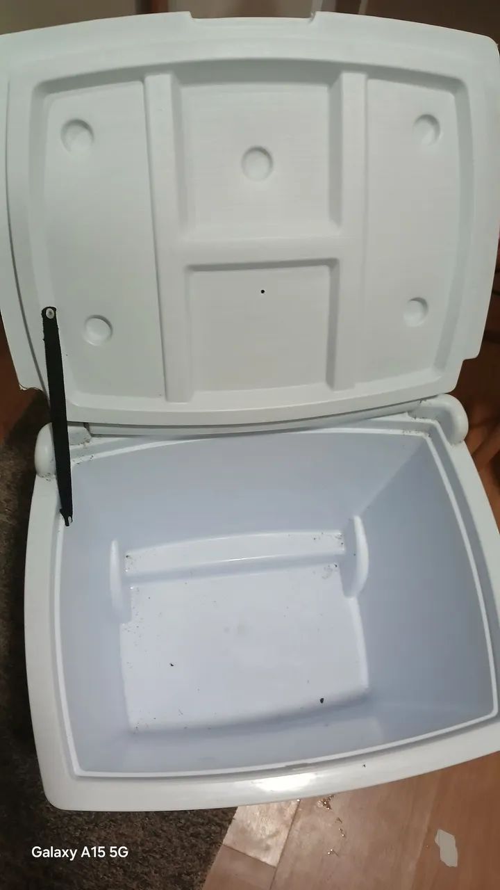 Caixa termica Mor com Rodinha  - Foto 6