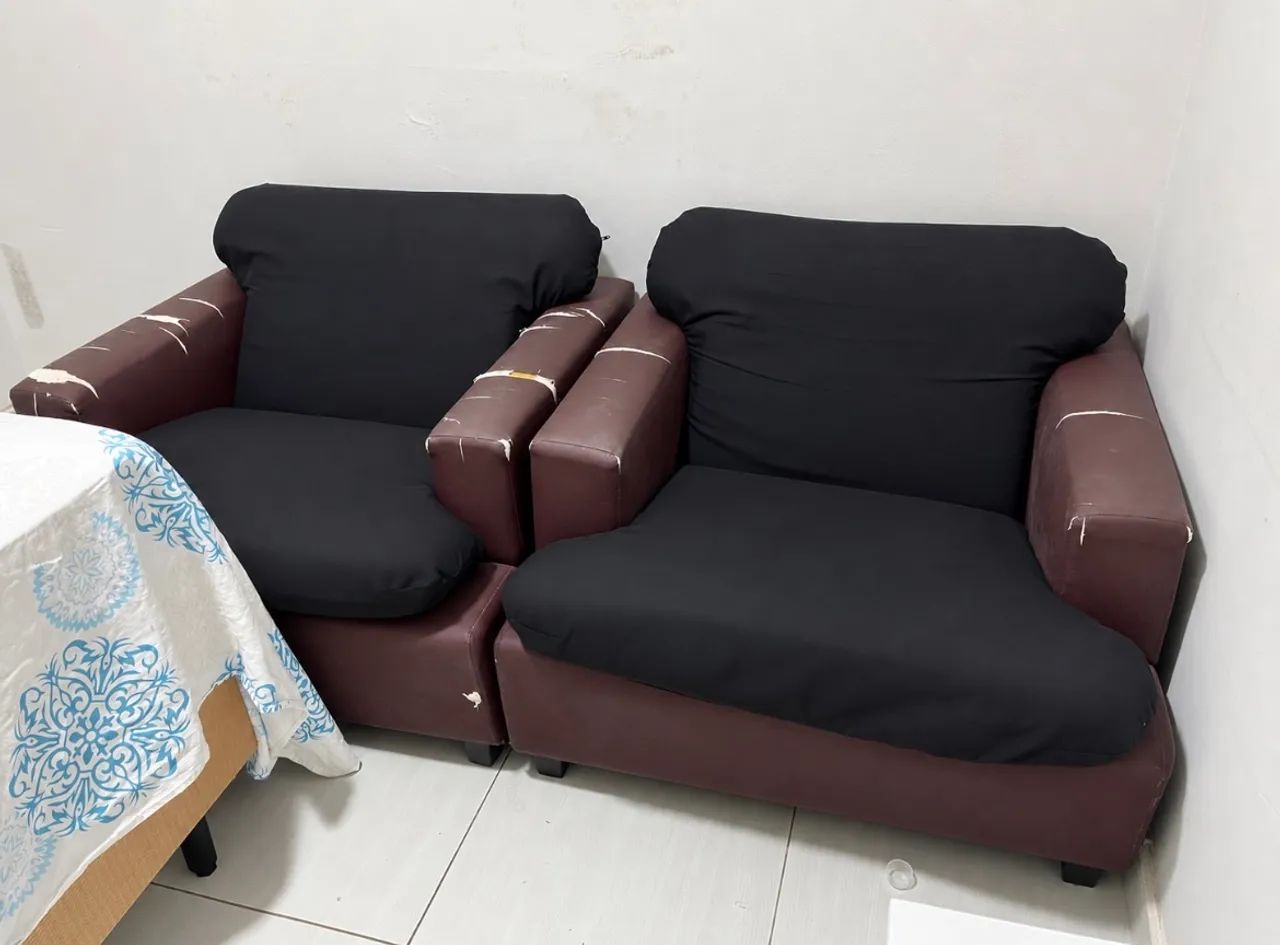 2 poltronas + 2 móveis de cabeceira  - Foto 4