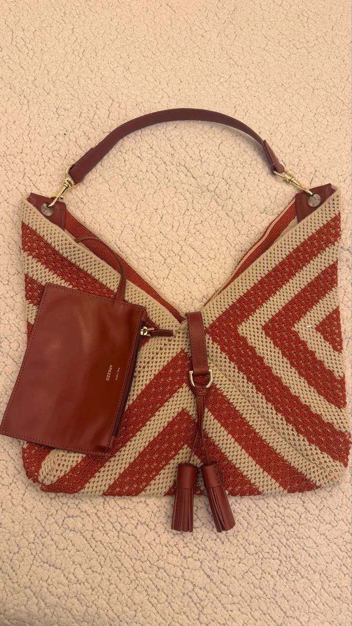 Bolsa Arezzo Praia crochê 