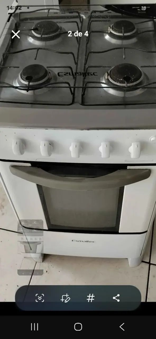 Fogão esmaltec funcionando perfeitamente também acendimento automático 