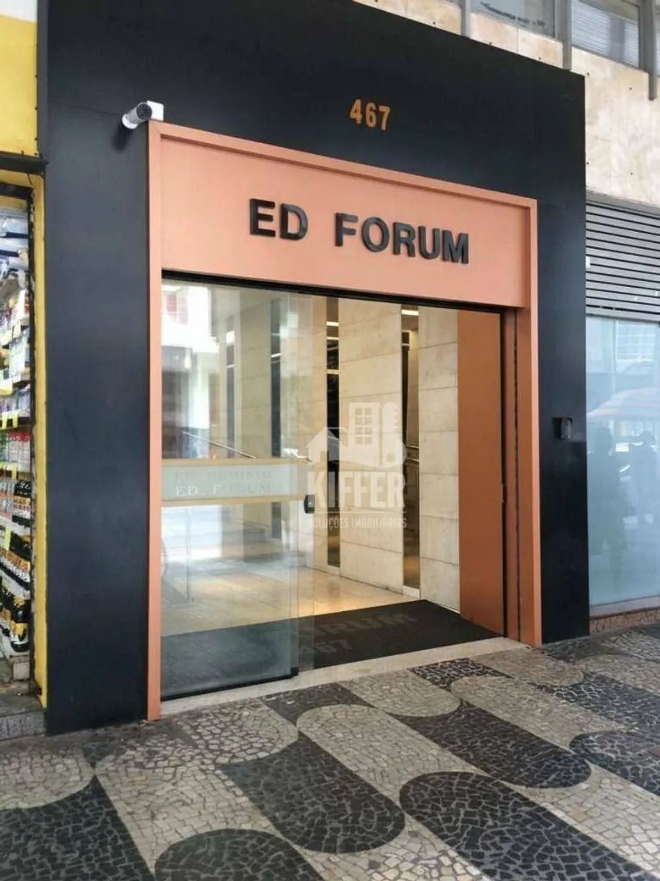 Sala Comercial no Edifício Fórum  Centro de Niterói - Foto 2