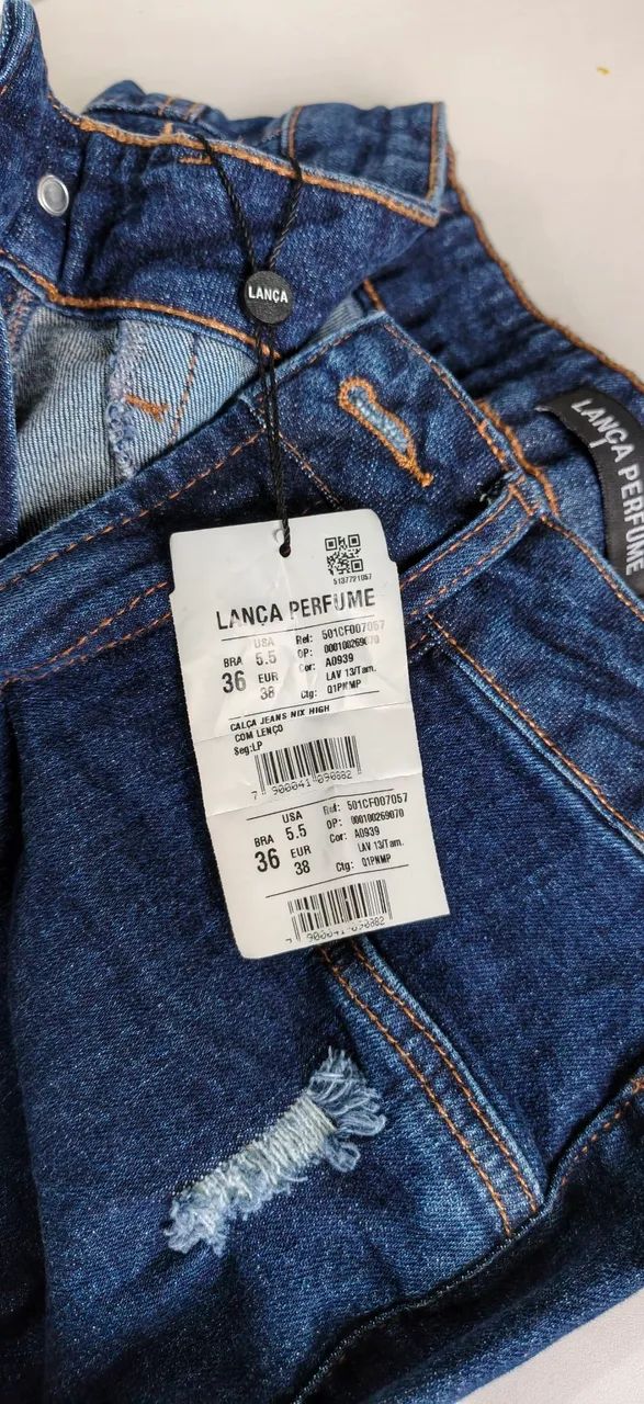 Calça jeans lança perfume  - Foto 3