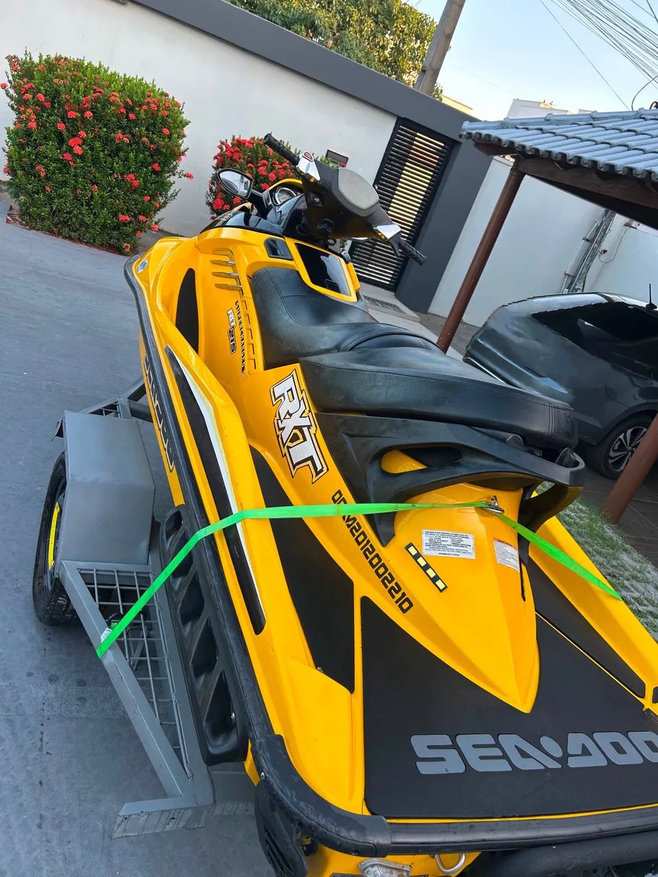 Vende-jetski 215 HP Super charger