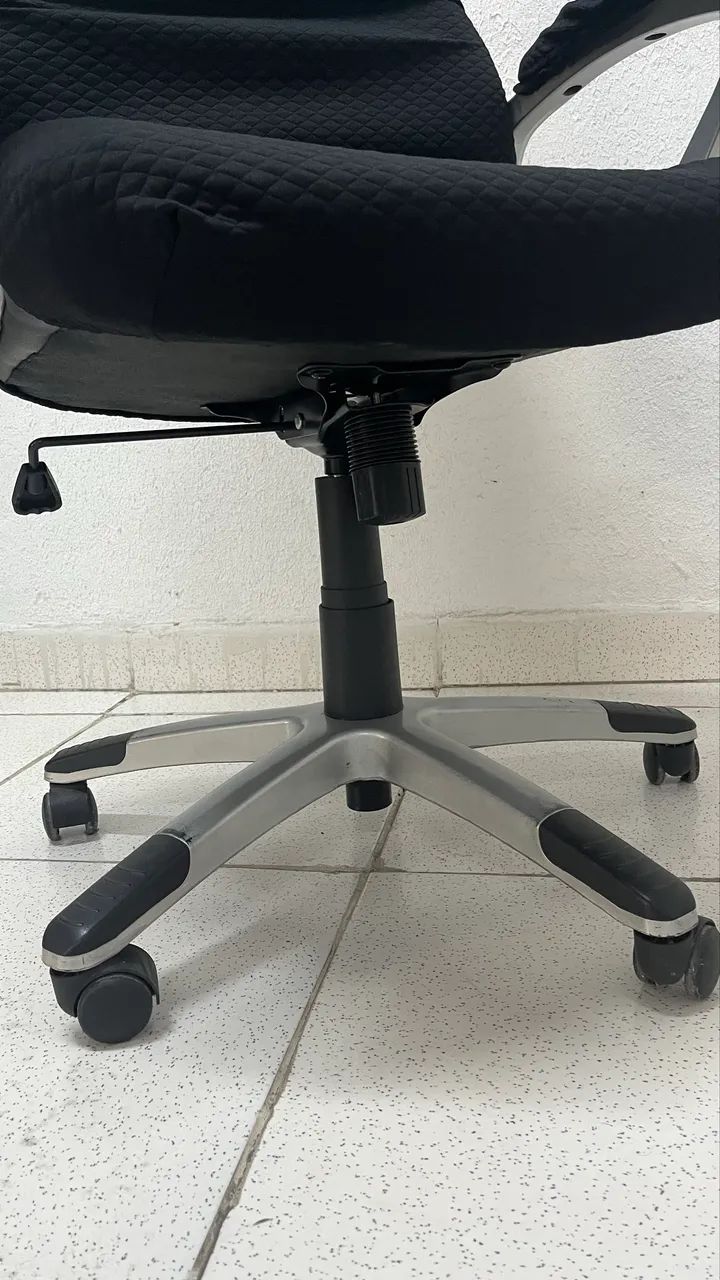 Cadeira Gamer Reforçada com Capa - Foto 4