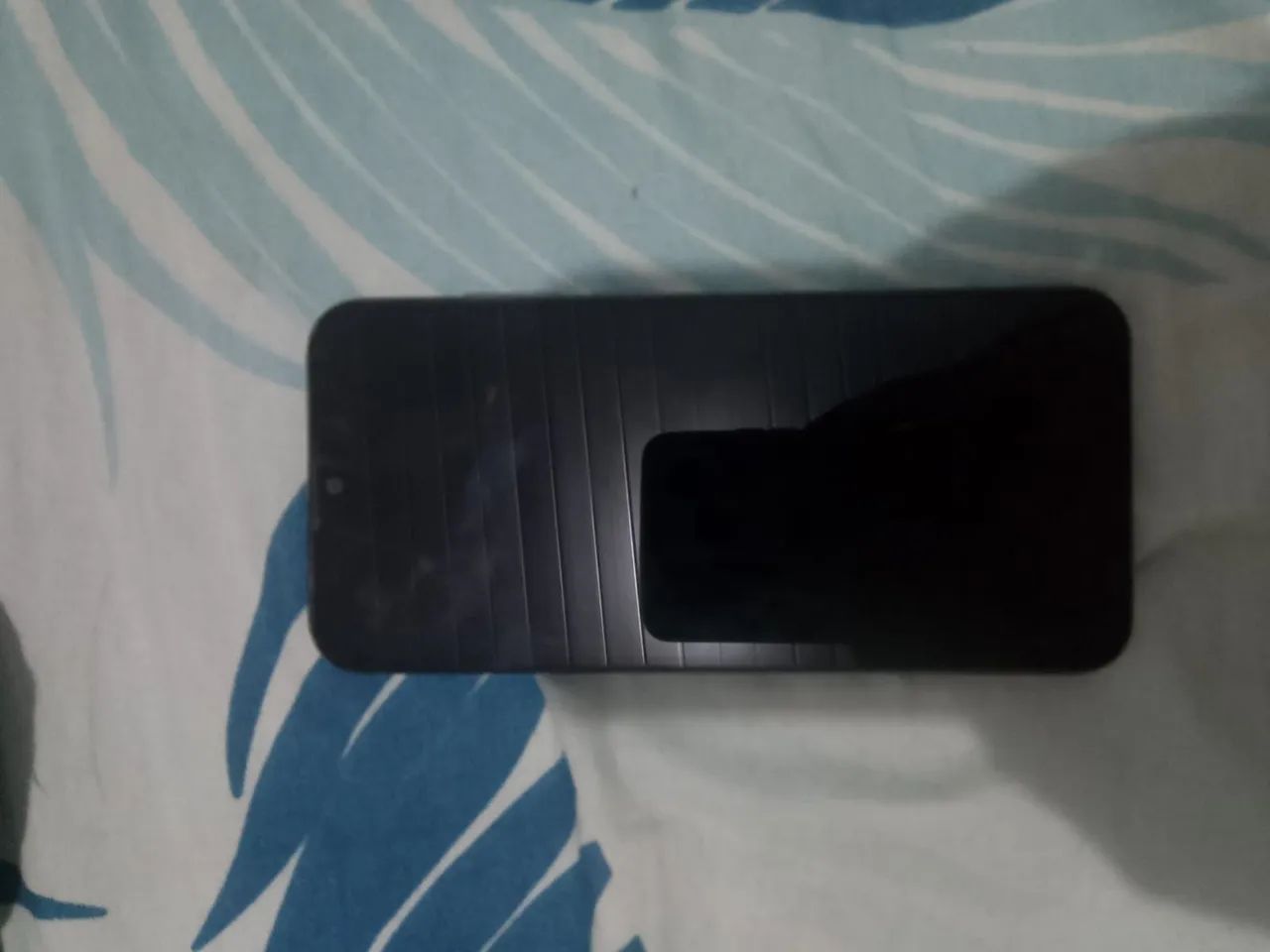 Celular Moto G8 em boas condições