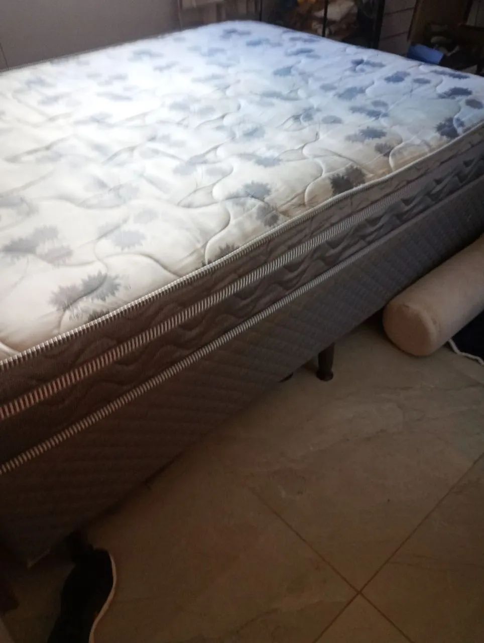 Vendo cama box 