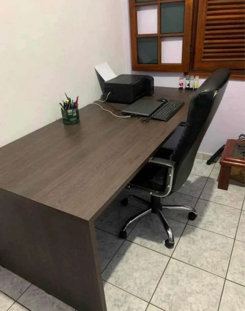 Mesa + cadeira de escritório  - Foto 4