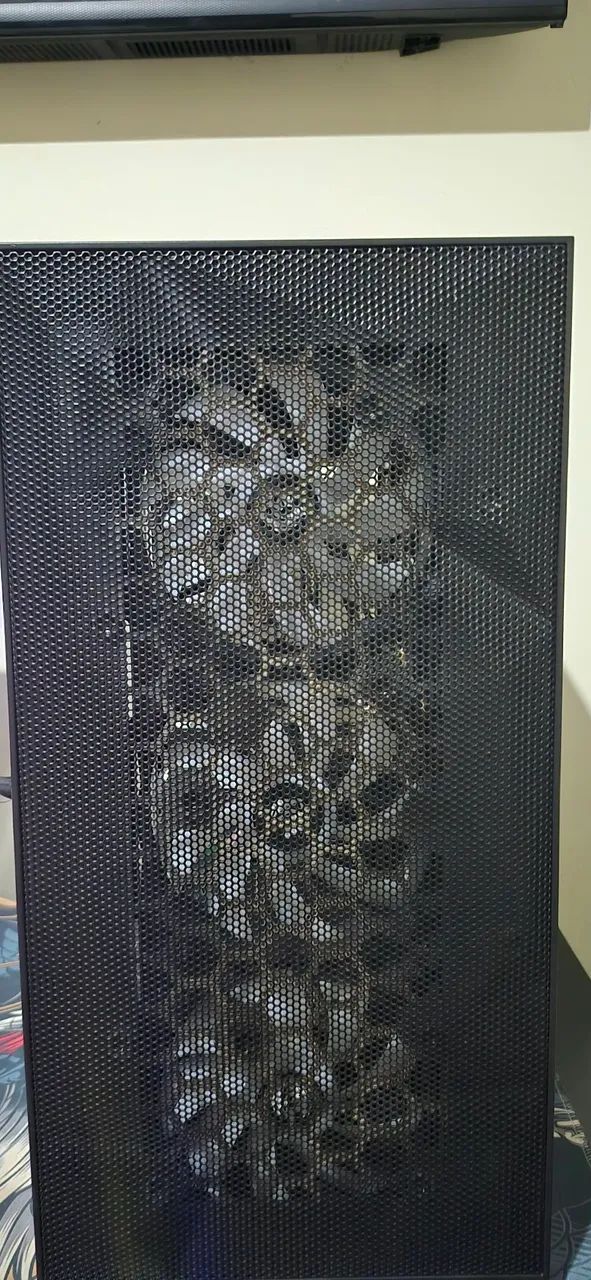 Vendo GABINETE GAMER