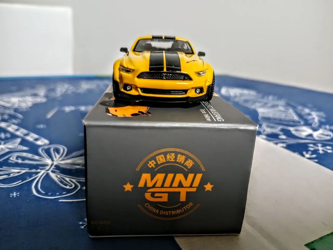 Mini GT Mustang LB Works 1/64 - Foto 3