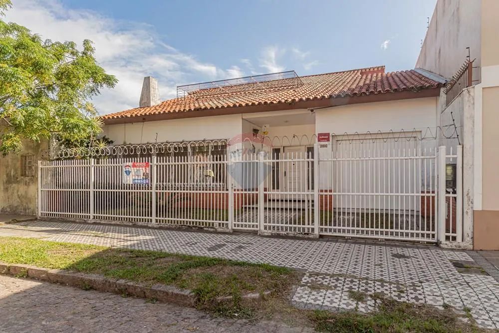 Casa Encantadora no Centro de Rio Grande! - Foto 2