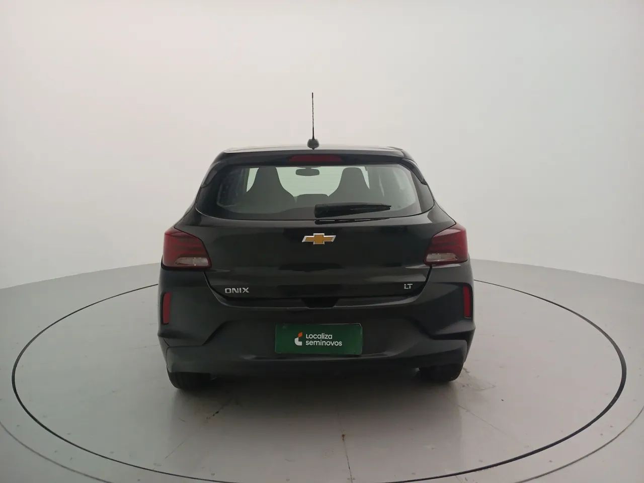 Chevrolet Onix Hatch LT 1.0 12V Flex Mec. 4P, foto 4 de 18