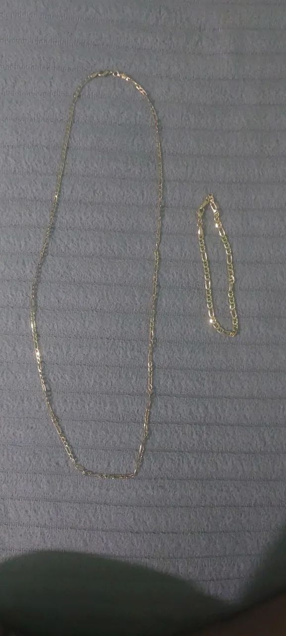 Cordão mais pulseira 