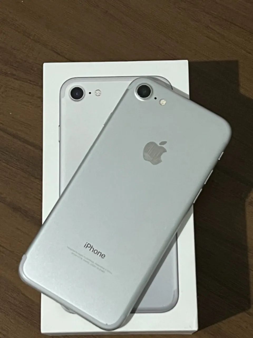 iPhone 7 256GB Branco - com Caixa Original - Celulares e
