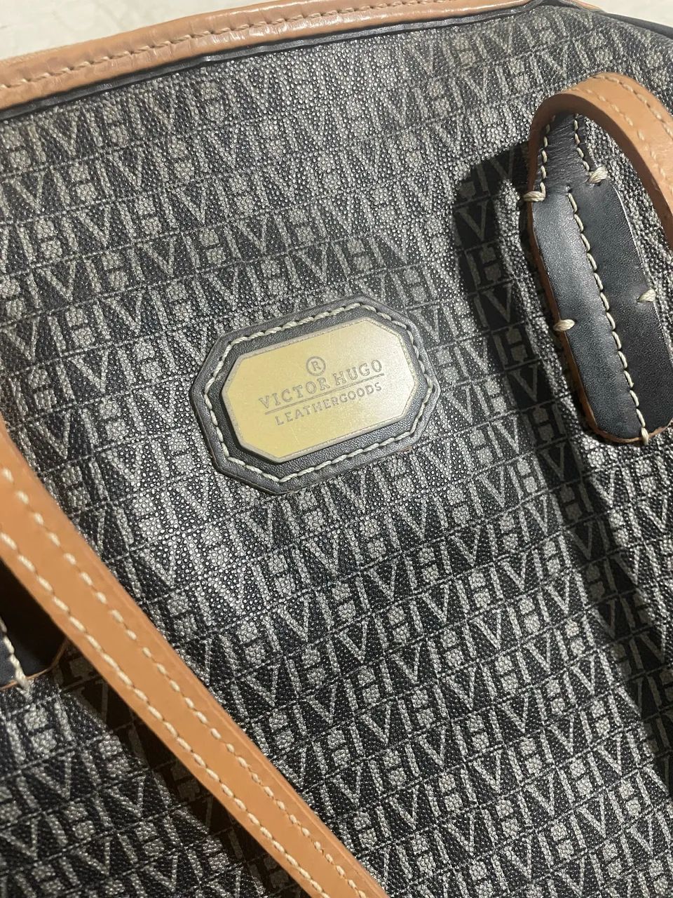 Bolsa Victor Hugo  - Foto 2