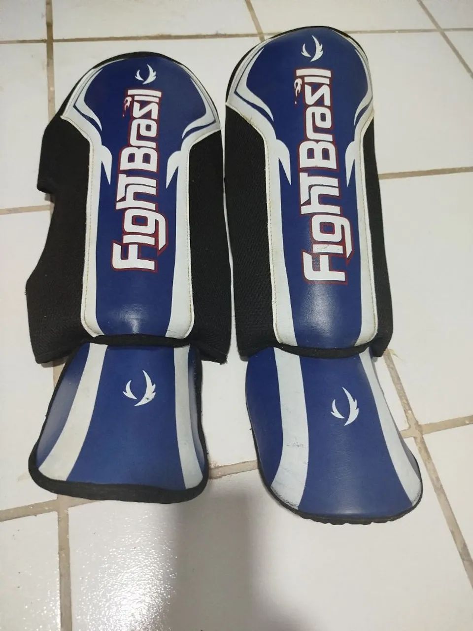 Caneleira muay Thai