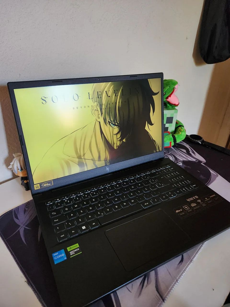 Nitro V15