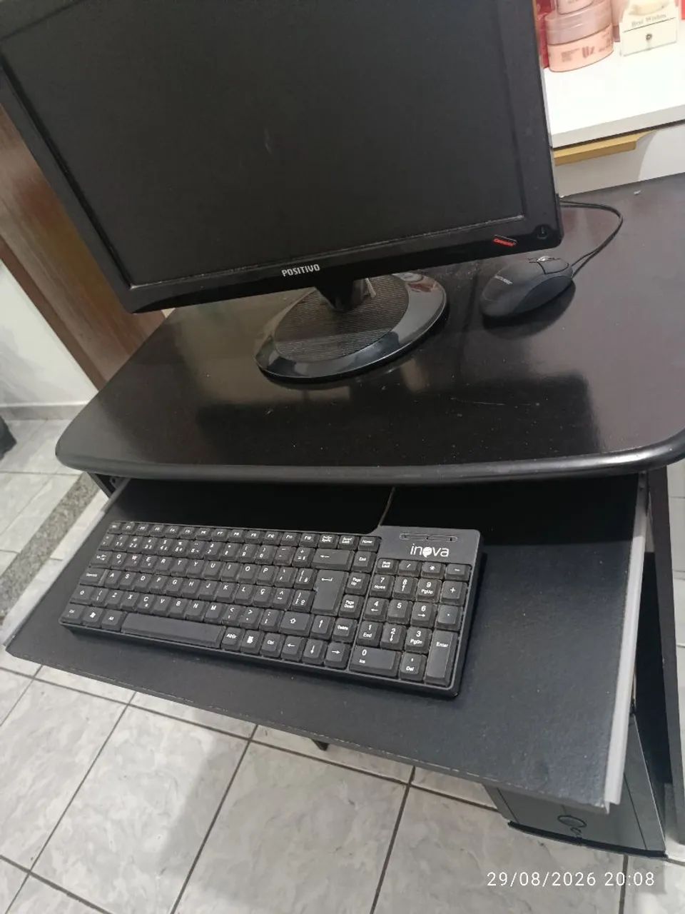 Mesa de computador/ Escrivaninha  - Foto 2