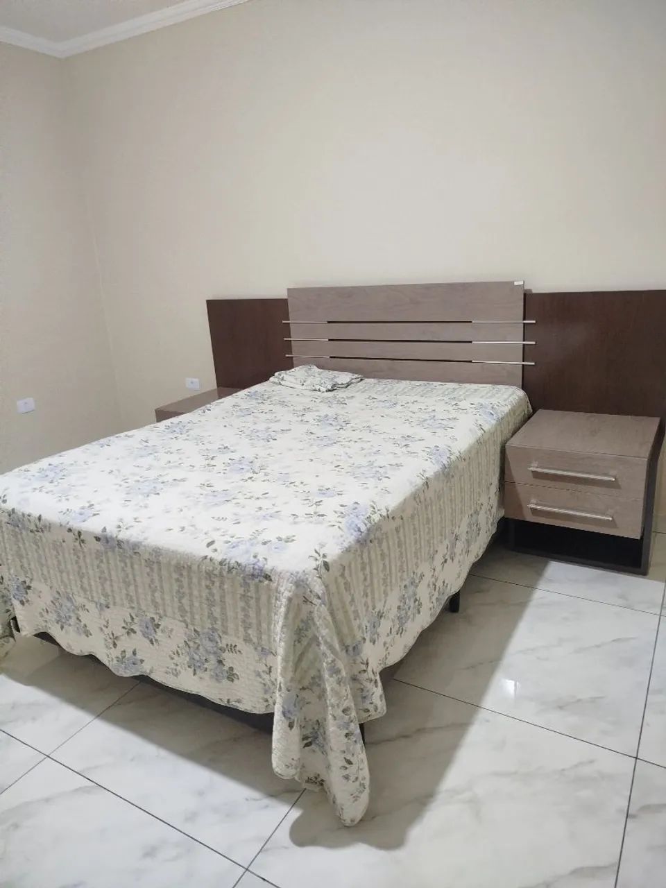 Cama box casal