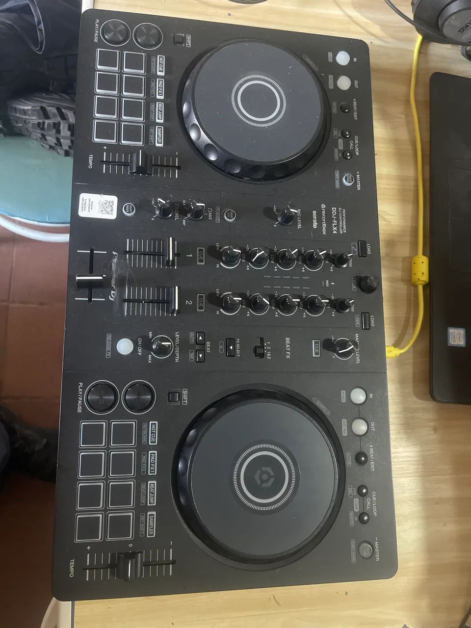 Controladora pioneer DDJ FLX4