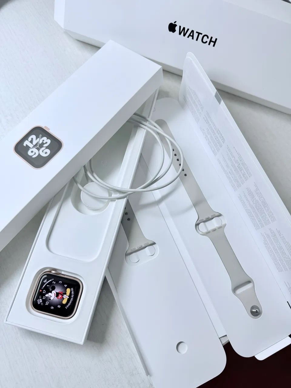 Apple Watch Gold SE 40mm - Foto 4