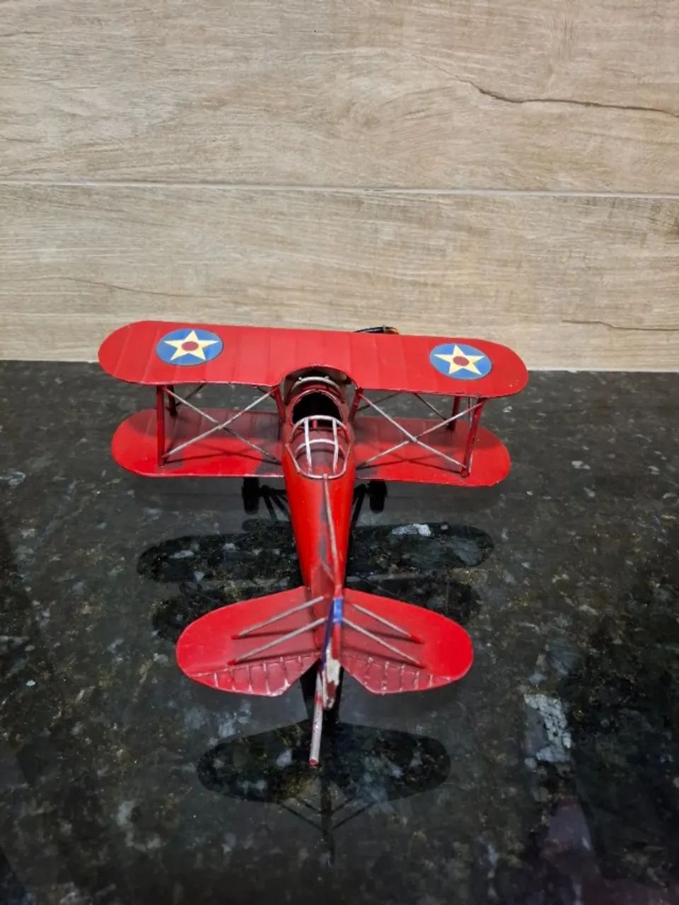 AVIÃO BIPLANO VINTAGE 25CM VERMELHO - Foto 4
