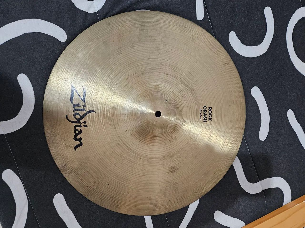 Zildjian Rock Crash 18' - Instrumentos musicais - Centro, Orlândia