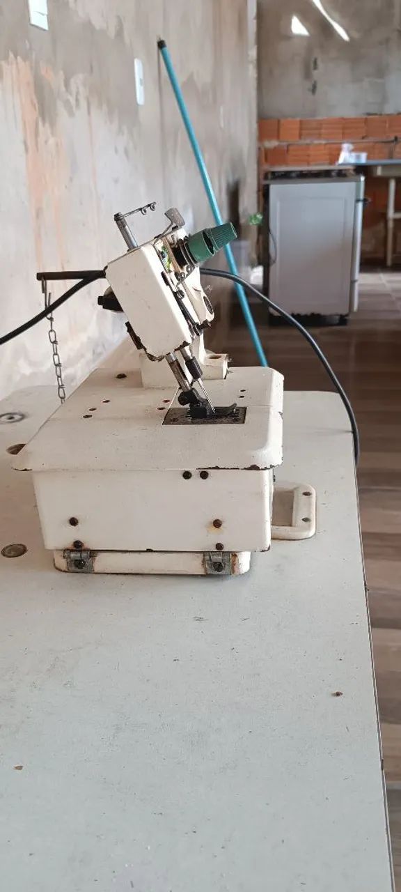 Maquina de costura  - Foto 2