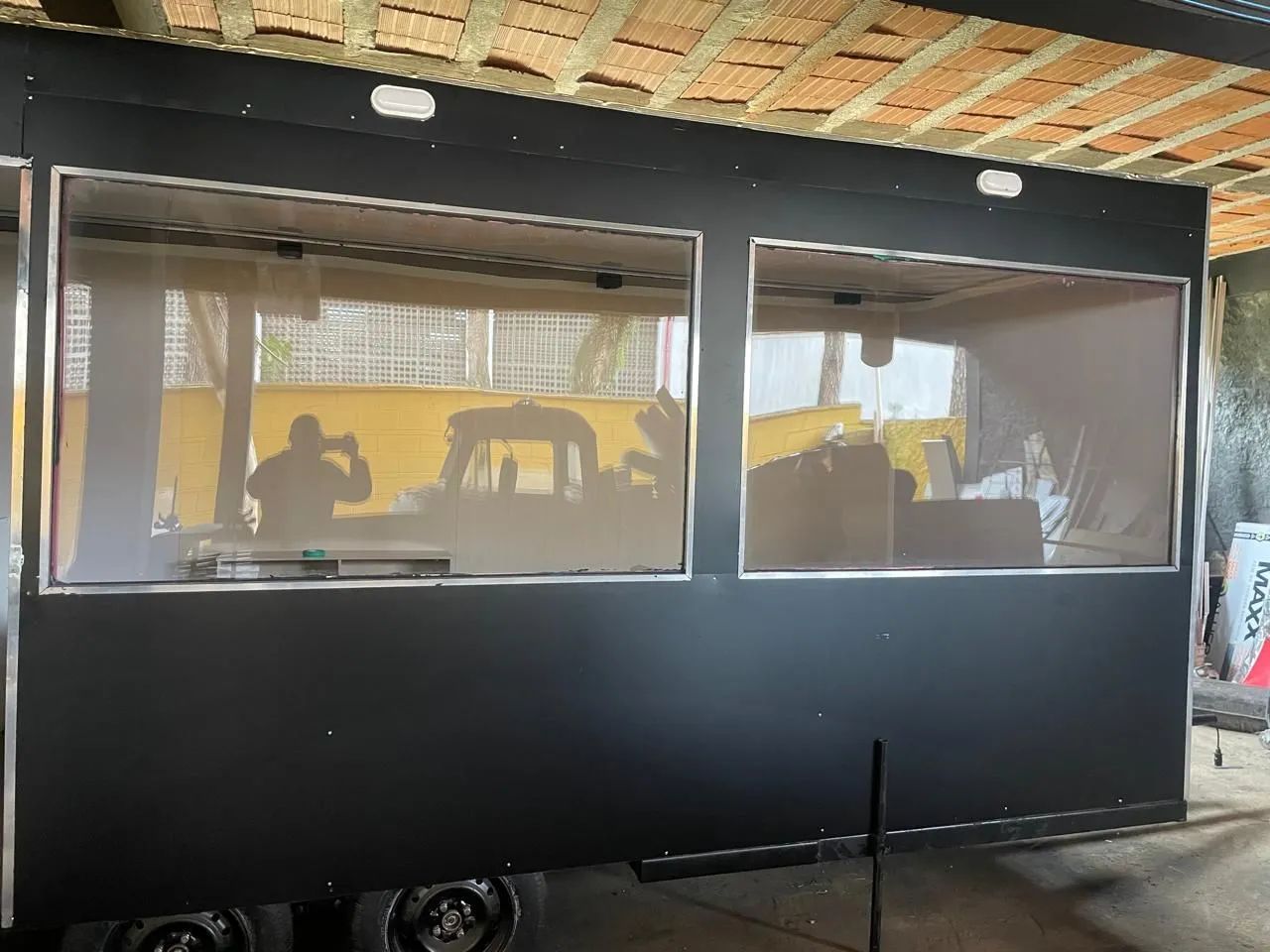 Trailer  - Foto 2