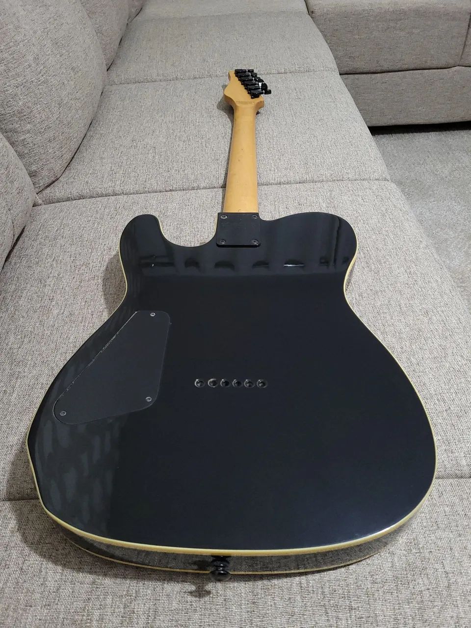 Guitarra Schecter Diamond Series - Instrumentos musicais - Fanny