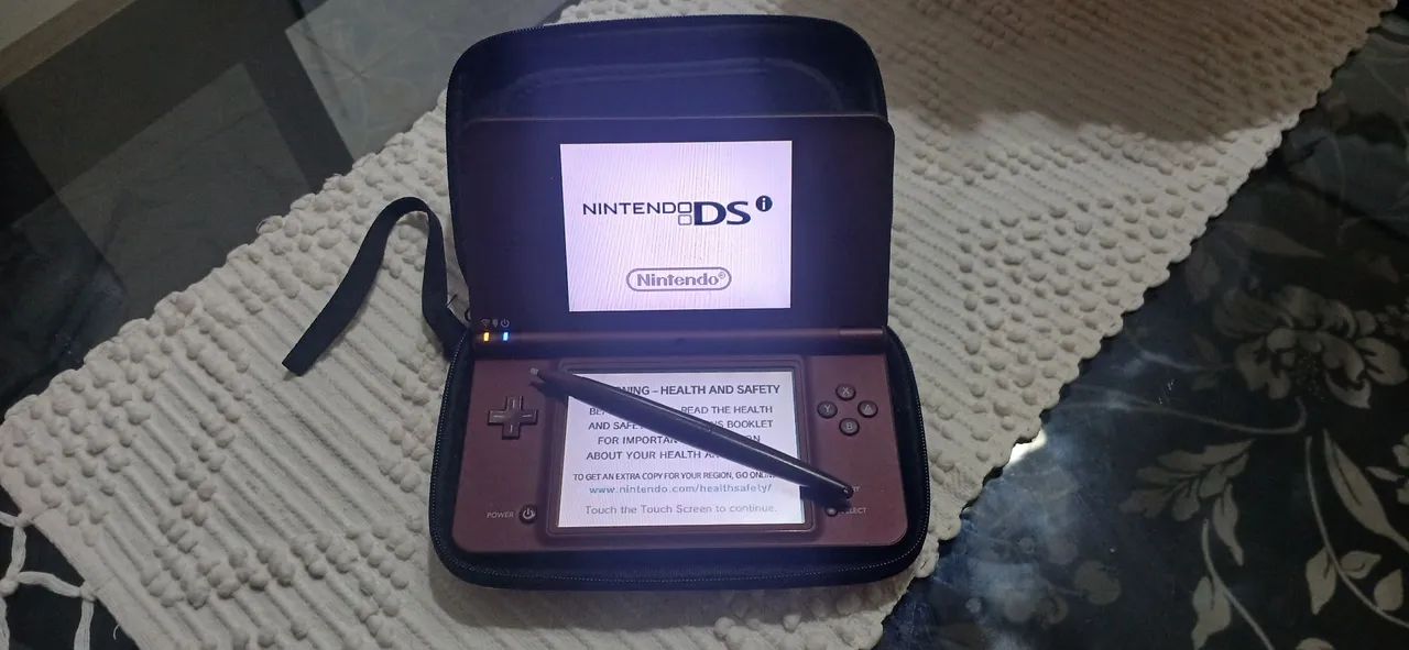 Nintendo DSi XL - Foto 4