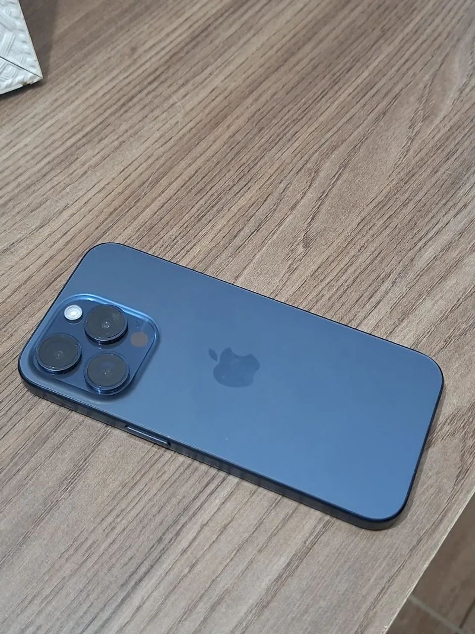 iPhone 15 pro 256GB - Foto 2