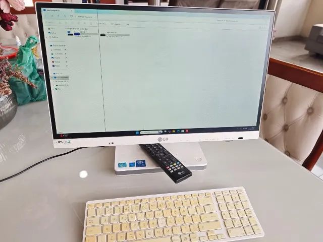ALL IN ONE LG V320 USADO SSD 256 E HD 1 TERA - Foto 5