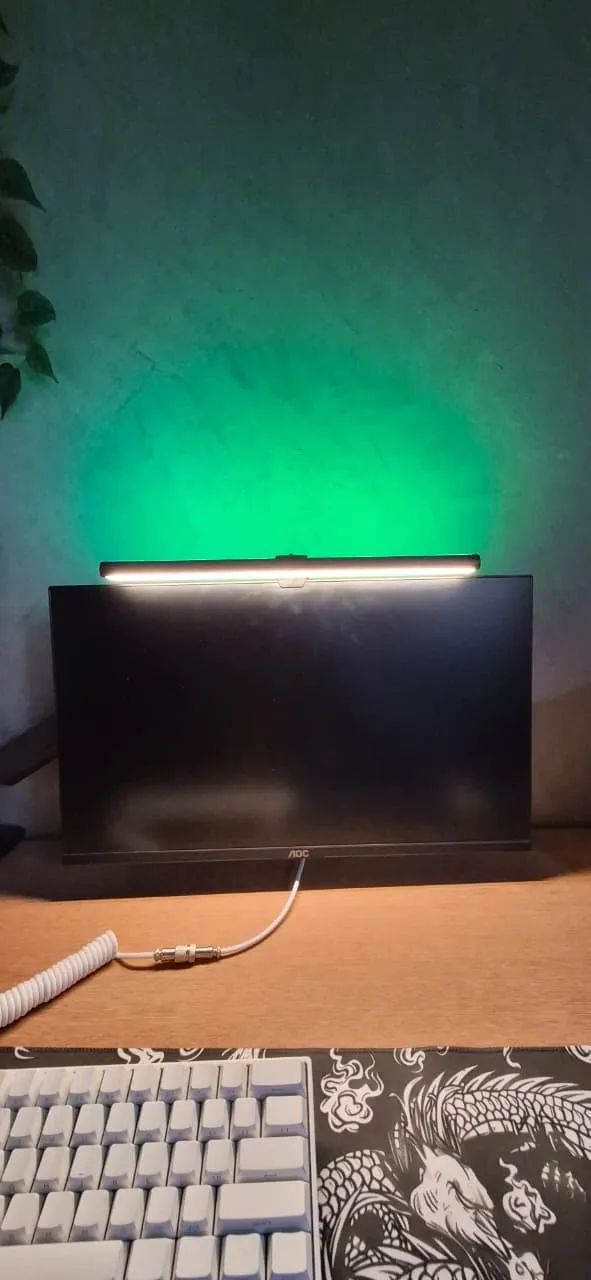 Monitor AOC 24p 180HZ - Foto 3