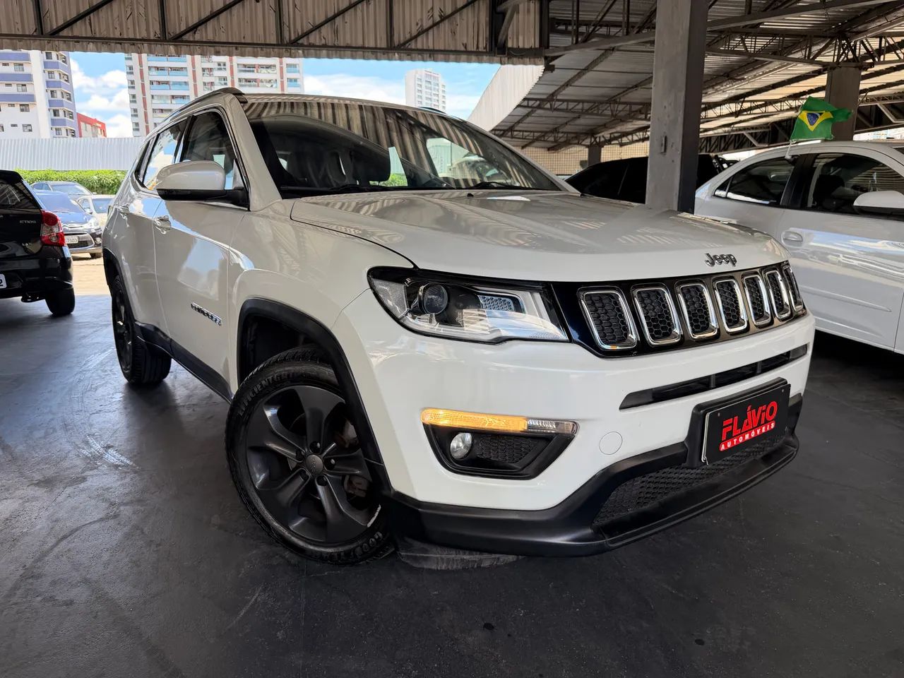 Jeep Compass COMPASS LONGITUDE 2.0 4x2 Flex 16V Aut. 2018