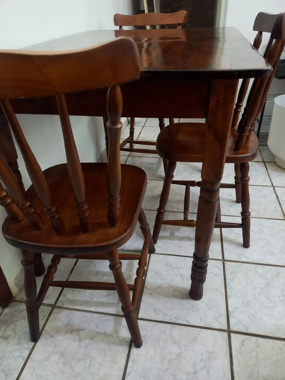 Mesa em Madeira Maciça  - Foto 5