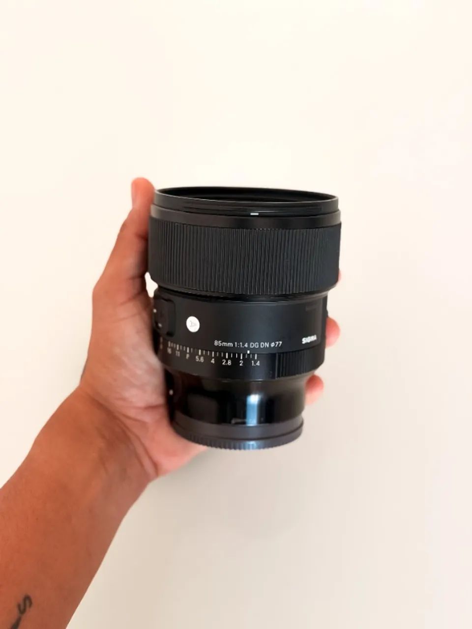 Lente Sigma 85mm F/1.4 DG DN Art para Sony E-mount - Acessórios Lente Sigma 85mm F/1.4 DG DN Art para Sony E-mount - Acessórios