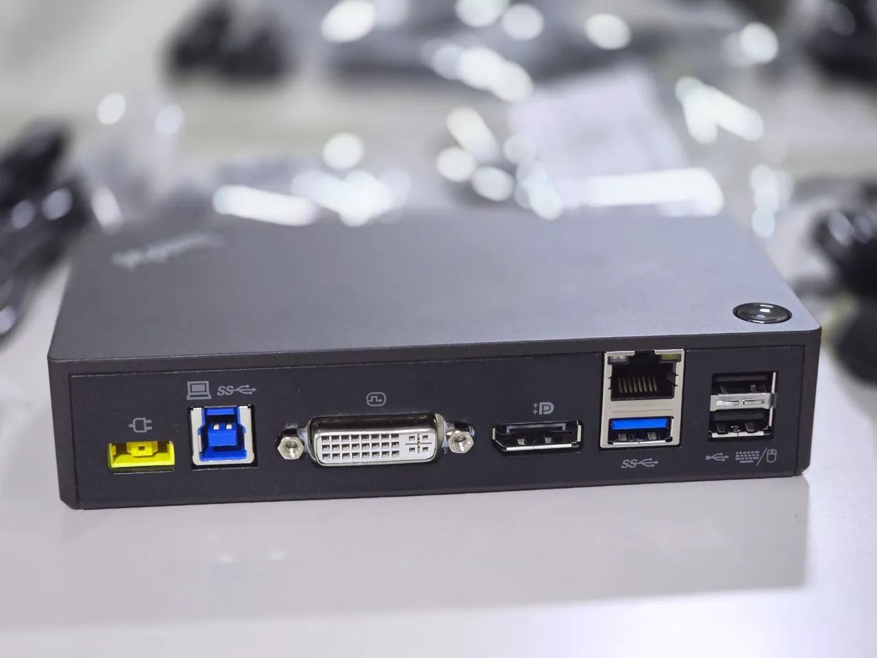 Lenovo ThinkPad USB 3.0 Pro Dock Novo - Foto 2