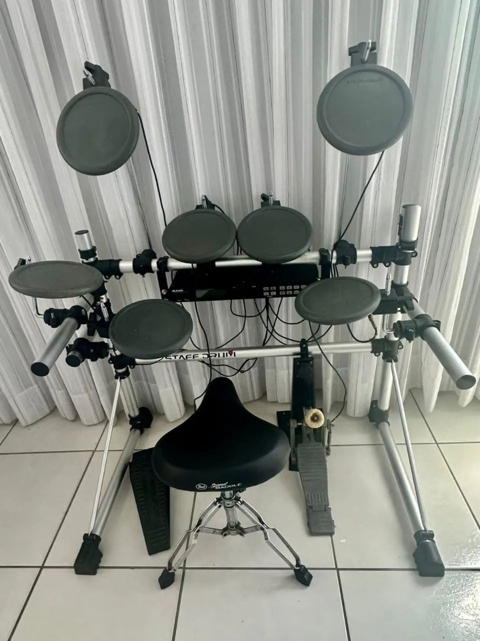 Bateria eletrônica 